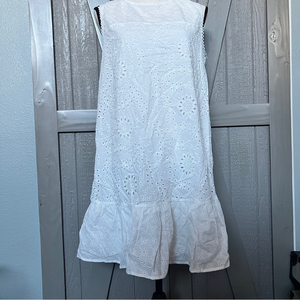 NEW! White Eyelet Sleeveless Dress